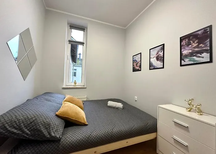 Mmrent Heaven Room